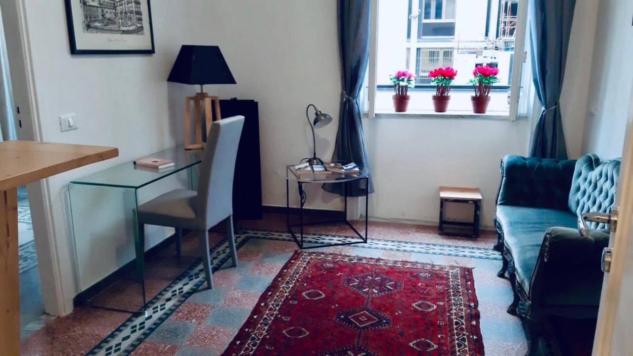 B&B Charme Centre-Ville Artistic & Literary Rooms ปาแลร์โม ภายนอก รูปภาพ